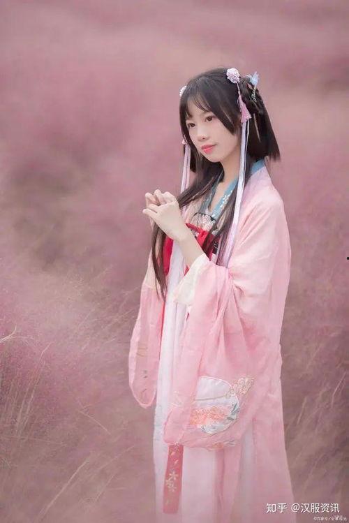 汉服吃瓜姿势,揭秘古风吃瓜姿势的韵味与魅力